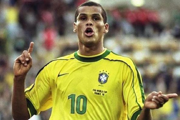 在季后赛阶 在季后赛阶