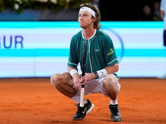 这次的混双 这次的混双